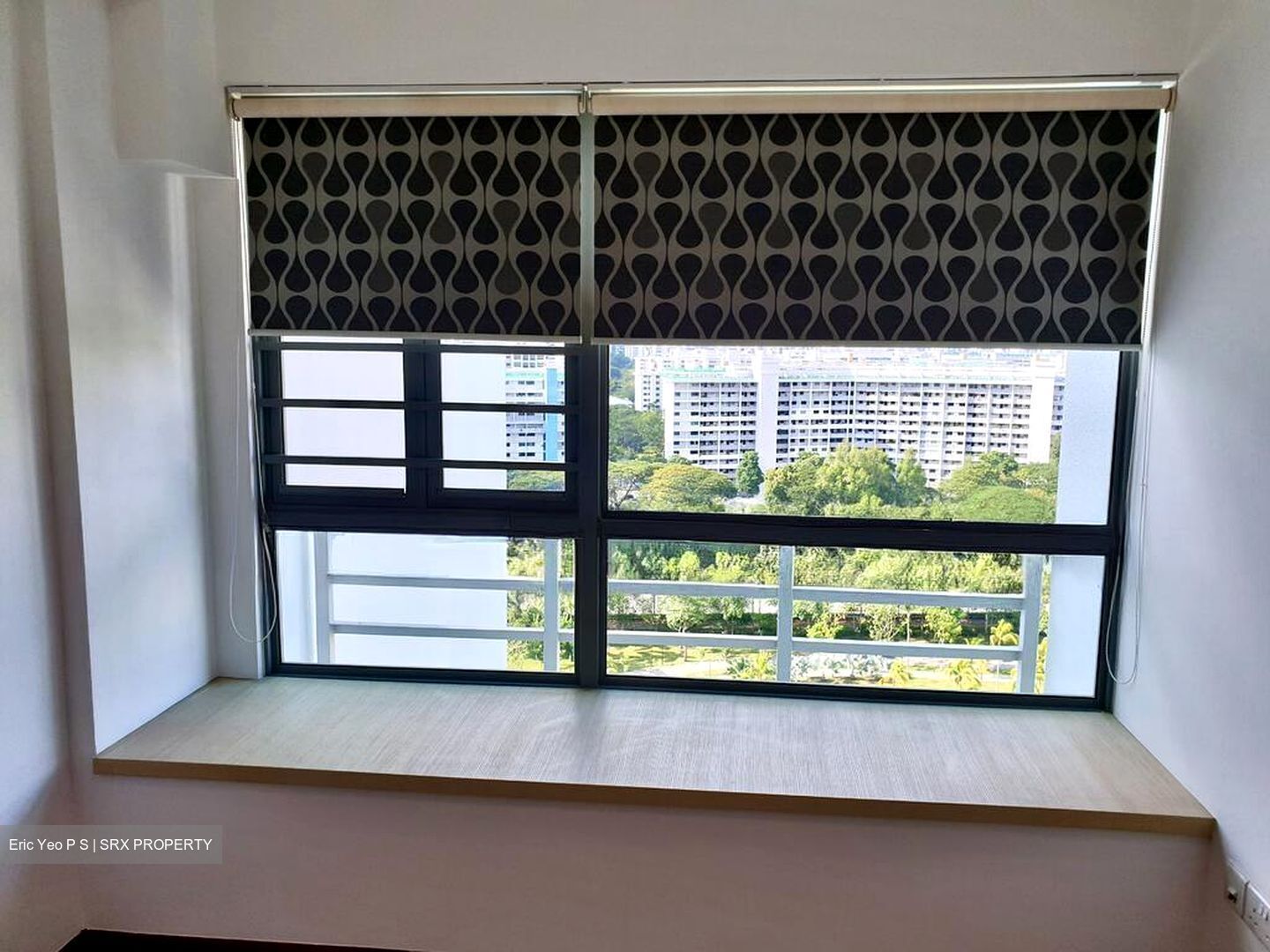 Waterfront Waves (D16), Condominium #521945021